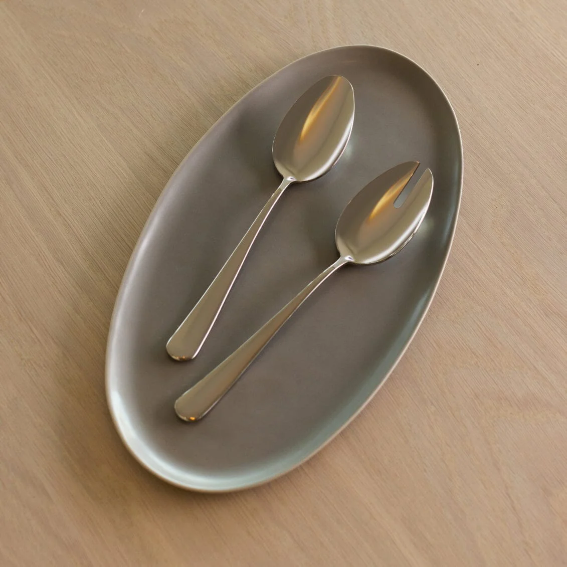 Oval Serving Platter - Image 20